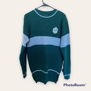 Universal Studios Harry Potter Slytherin Quidditch Lambwool Sweater Large
